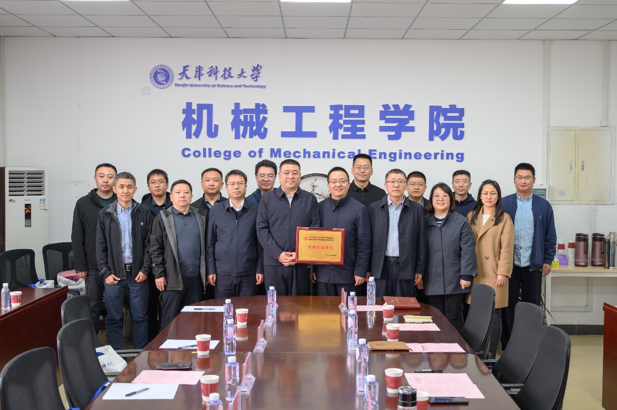 1211f55757224ce698cbcf0255754cc0.jpg 1211f55757224ce698cbcf0255754cc0.jpg